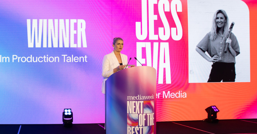Alana Chetner announcing winner